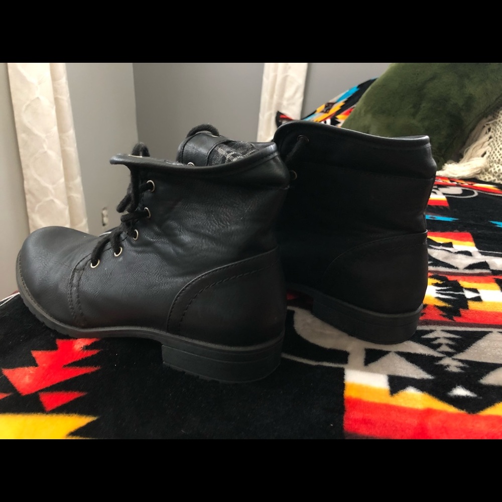 Women’s Sonoma boots